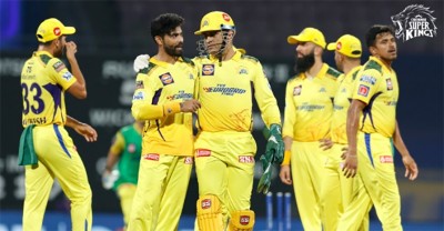 Jadeja relinquishes CSK captaincy to Dhoni