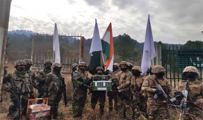 LoC: India, Pakistan armies exchange sweets on New Year