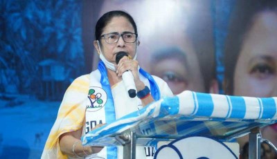 Mumbai court issues summons to Mamata Banerjee for alleged 'disrespect to National Anthem’