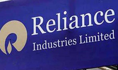 RIL Q2 profit nearly flat at Rs 13,656 cr, revenue up 34 pc