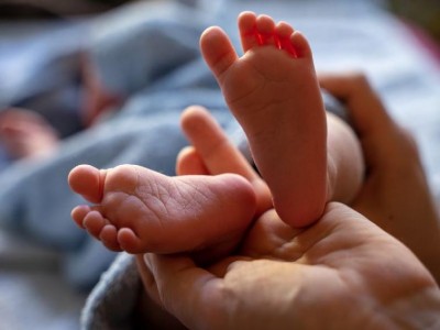 Baby dies as mother jumps out of moving vehicle in alleged 'molestation bid' in Maharashtra’s Virar