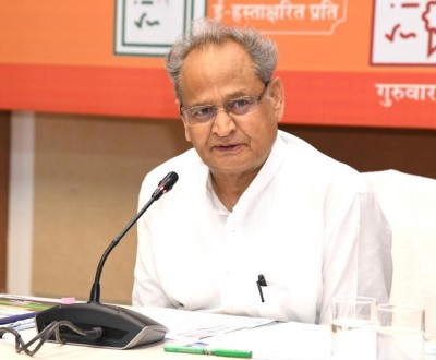 Ashok Gehlot in Delhi to meet Sonia Gandhi, key aide says he won't resign as Rajasthan CM