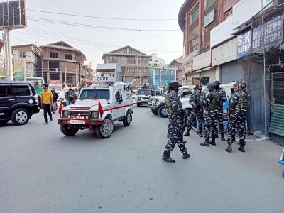 Police SI killer among 3 terrorists killed in Kashmir encounters