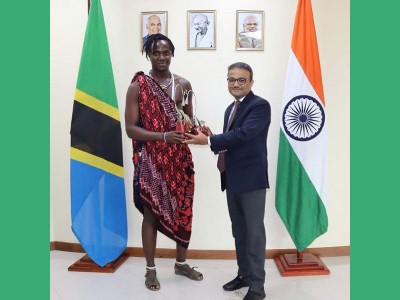 Tanzanian internet sensation Kili Paul, popular for videos on Hindi songs, honoured by Indian diplomat