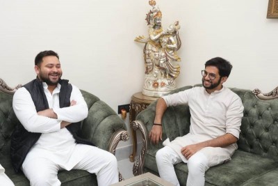 Mumbai civic body poll: Uddhav Sena seeks Tejashwi Yadav's support for Bihari votes