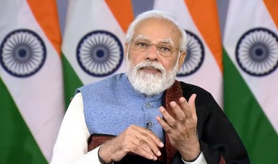 PM Modi addressing Chief Ministers at a covid review meeting