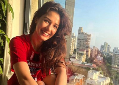 Disha Patani's sun-kissed image will make you go crazy