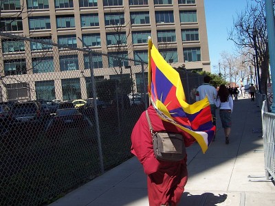 Chinese authorities send Tibetan nomads to labour camps for having politically sensitive material on cell phones