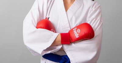 Woman bags gold medal in MMA championship in Delhi