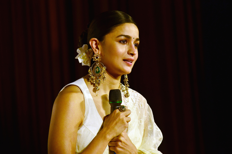 Alia Bhatt promotes Sanjay Leela Bhansali's 'Gangubai Kathiawadi' in Kolkata