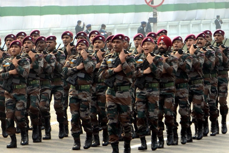 Indian Army commandos march past saluting dais during R-Day parade in Kolkata