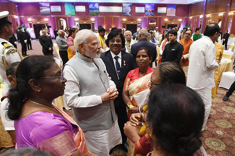 PM Modi hosts dinner for outgoing President Ram Nath Kovind