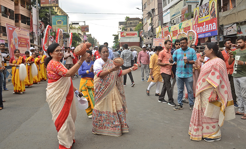 Moments from Mamata Banerjee's mega rally in Kolkata thanking UNESCO for Durga Puja tag