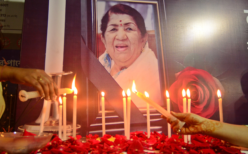 Kolkata pays tribute to Lata Mangeshkar