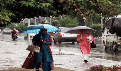 Rain lashes most parts of Kashmir: Met