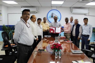 National Highways & Infrastructure Development Corporation signs MoU with IIT Guwahati for R&D