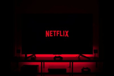 Netflix unveils new fees in Canada for password sharing