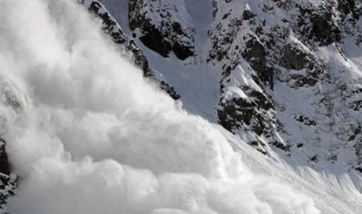 Jammu and Kashmir: 2 foreigners dead due to avalanche at Gulmarg resort