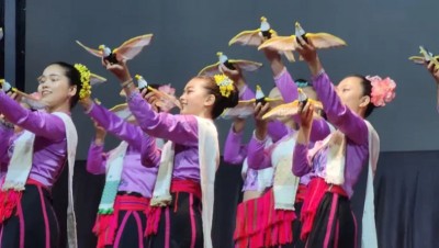 Thai and Tai Khamti cultural teams captivate audience in Arunachal Pradesh's cultural exchange event