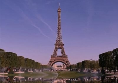 Eiffel Tower evacuated after bomb threat