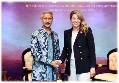 S Jaishankar meets Canadian counterpart Mélanie Joly, discusses issue of safety of Indian diplomats amid 'Khalistani' events