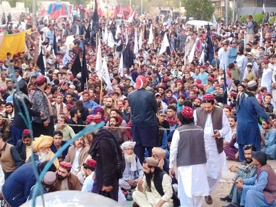 Pakistan: PTM workers protest in Karachi demanding release of MNA Ali Wazir, mutiny case lodged