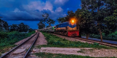 Bangladesh: Train derailment leaves 1 dead