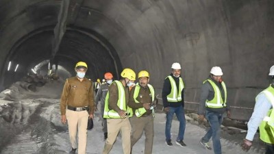 Uttarakhand tunnel collapse: Rescuers to drill new tunnels for trapped workers, pipe installed to supply  food