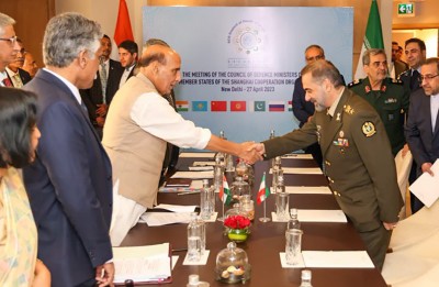 Rajnath Singh meets Iranian Defence Minister  Mohammed Reza Gharaei Ashtiyani, discusses bilateral defence cooperation