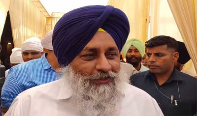 Punjab: Shiromani Akali Dal slams AAP govt for raising VAT on fuel