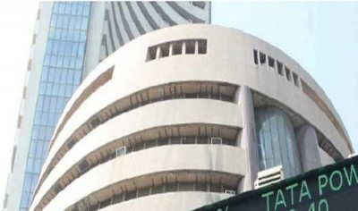 Indian Market: Sensex declines 47.77 points