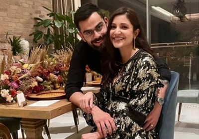 Century against Australia: Anushka Sharma appreciates Virat Kohli for playing through sickness with composure