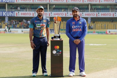 Sri Lanka win toss, elect to bowl first against India in first ODI