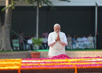 Lal Bahadur Shastri's iconic 'Jai Jawan, Jai Kisan' slogan resonates even today: Narendra Modi pays tribute to ex-PM on his birth anniversary