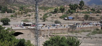 Afghanistan: People protest in Nangarhar over closure of Torkham border crossing