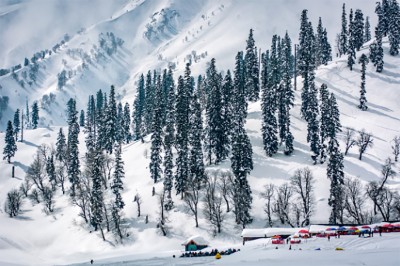 Jammu and Kashmir: Night temp dips as Gulmarg records coldest night