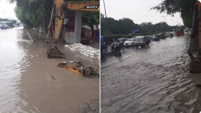 Water from overflowing Yamuna River floods arterial road in Delhi