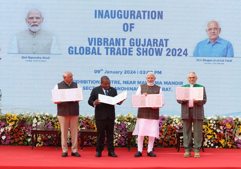 PM Modi visits Vibrant Gujarat trade show