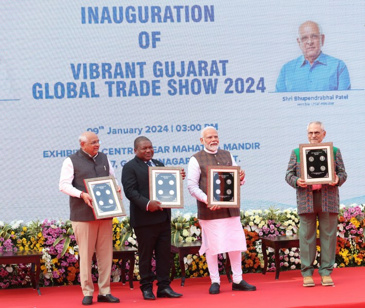 PM Modi visits Vibrant Gujarat trade show