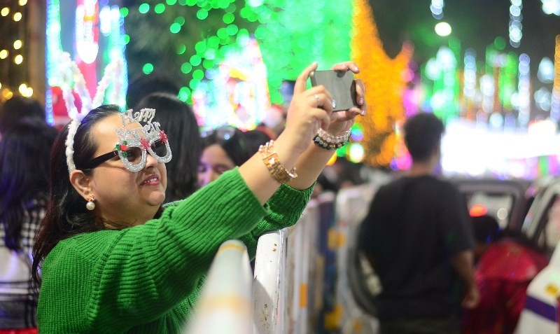 Glimpses of Christmas celebrations in Kolkata