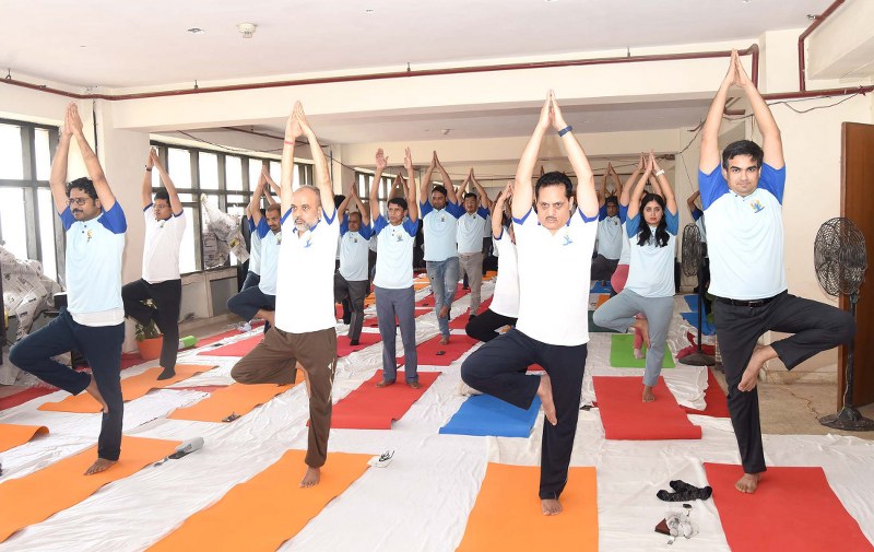 Slideshow: Air Force, Navy celebrate 10th International Day of Yoga