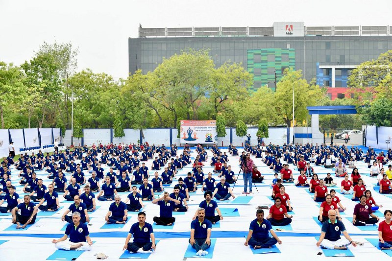 Slideshow: Air Force, Navy celebrate 10th International Day of Yoga