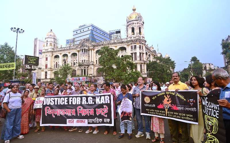 Countering Durga Puja carnival, doctors' platform organises mega rally demanding justice for RG Kar victim in Kolkata