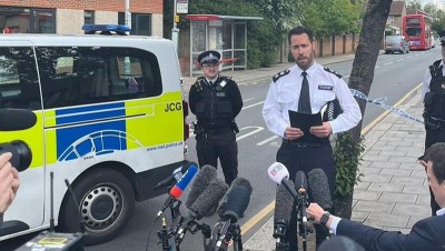 Man  with sword kills 13-year-old in London, injures four others