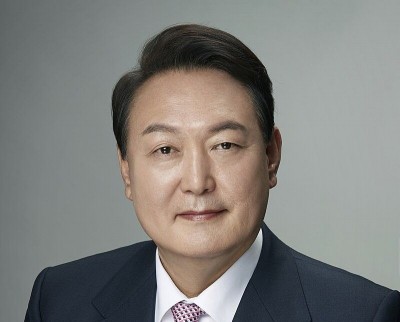 South Korea: Parliament votes to impeach President Yoon Suk Yeol over imposition of martial law