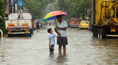 Cyclone Dana: Heavy rains lash Kolkata, widespread waterlogging reported from several areas