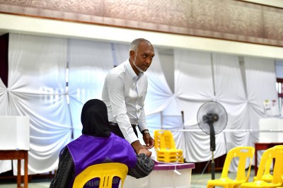 Pro-China Maldivian President Mohamed Muizzu's party clinches crucial Parliamentary polls amid recent diplomatic row with India