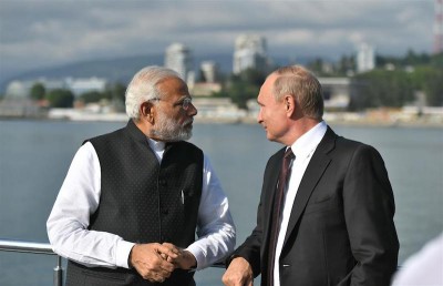 PM Narendra Modi wishes Vladimir Putin for winning Russian presidential election, says he is looking forward to strengthen India-Russia strategic partnership