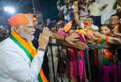 Lok Sabha poll results: NDA crosses majority mark, INDIA puts up fight