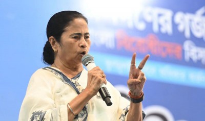 Mamata Banerjee says 'I am in INDIA alliance, it's coming to power'